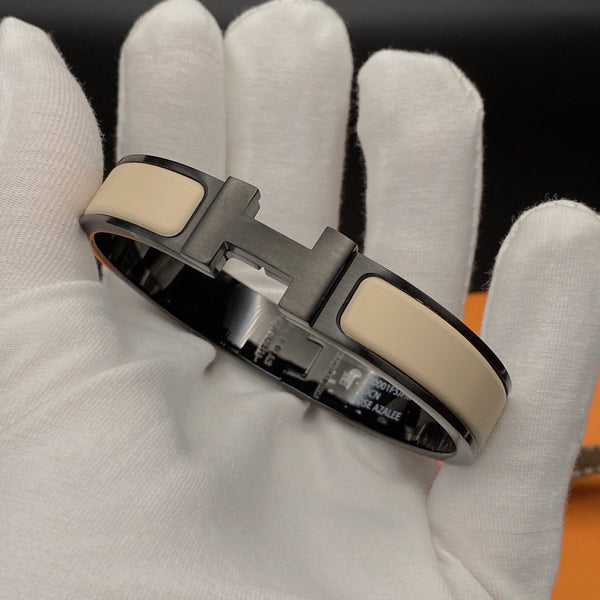 ˇShiny JewelryˇH ARMBAND 12MM SCHWARZ BEIGE KERAMIK