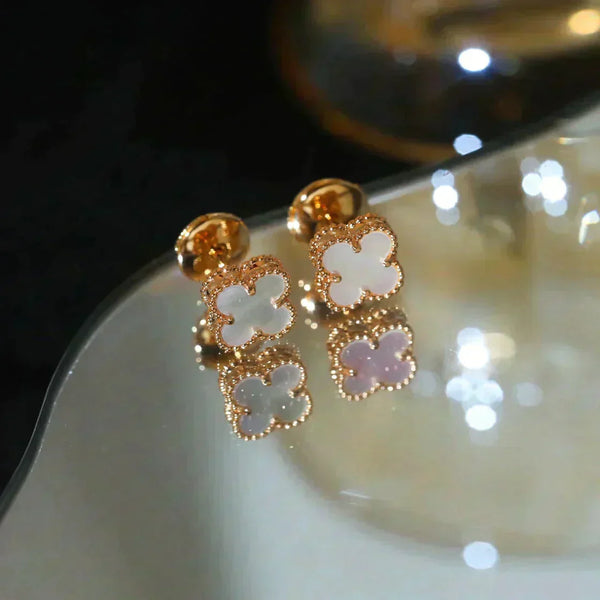 シャイニージュエリー クローバー ミニ 9.5mm ホワイト モップ イヤリング