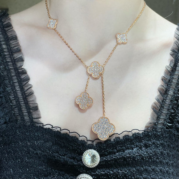 ˇShiny JewelryˇHalskette mit Kleeblattmotiv und Diamanten