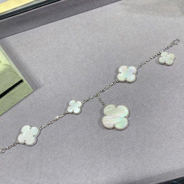 ˇShiny JewelryˇCLOVER 5 MOTIV WEISSES MOP-ARMBAND