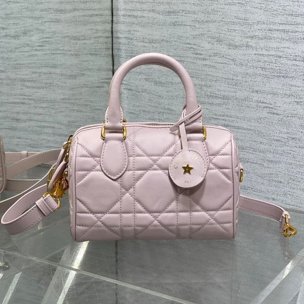 GROOVE 20 BAG IN LIGHT PINK LAMBSKIN