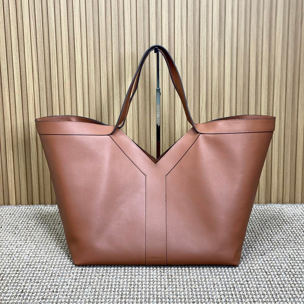 Y TOTE BAG 39 IN TAWNY BROWN CALFSKIN